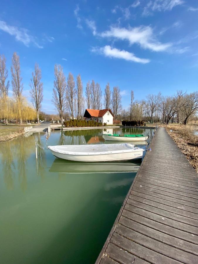 Lavender Cottage Balatongyörök Екстериор снимка